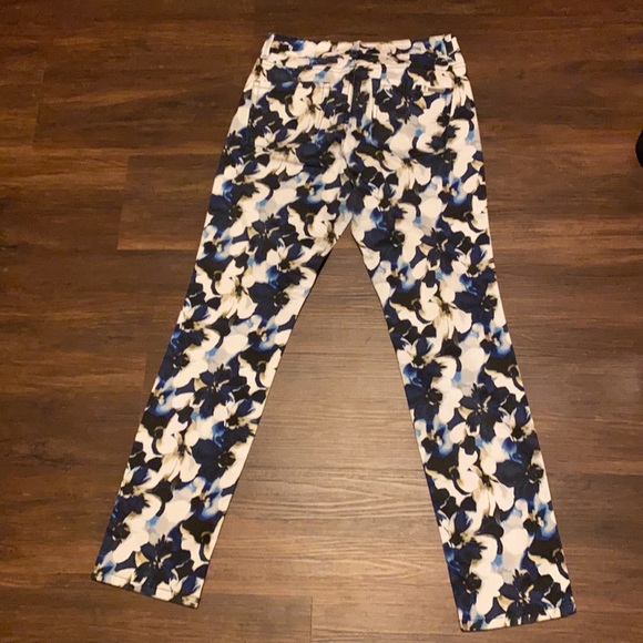 NWOT WHBM blue Floral skinny Jeans 6R - Picture 7 of 7